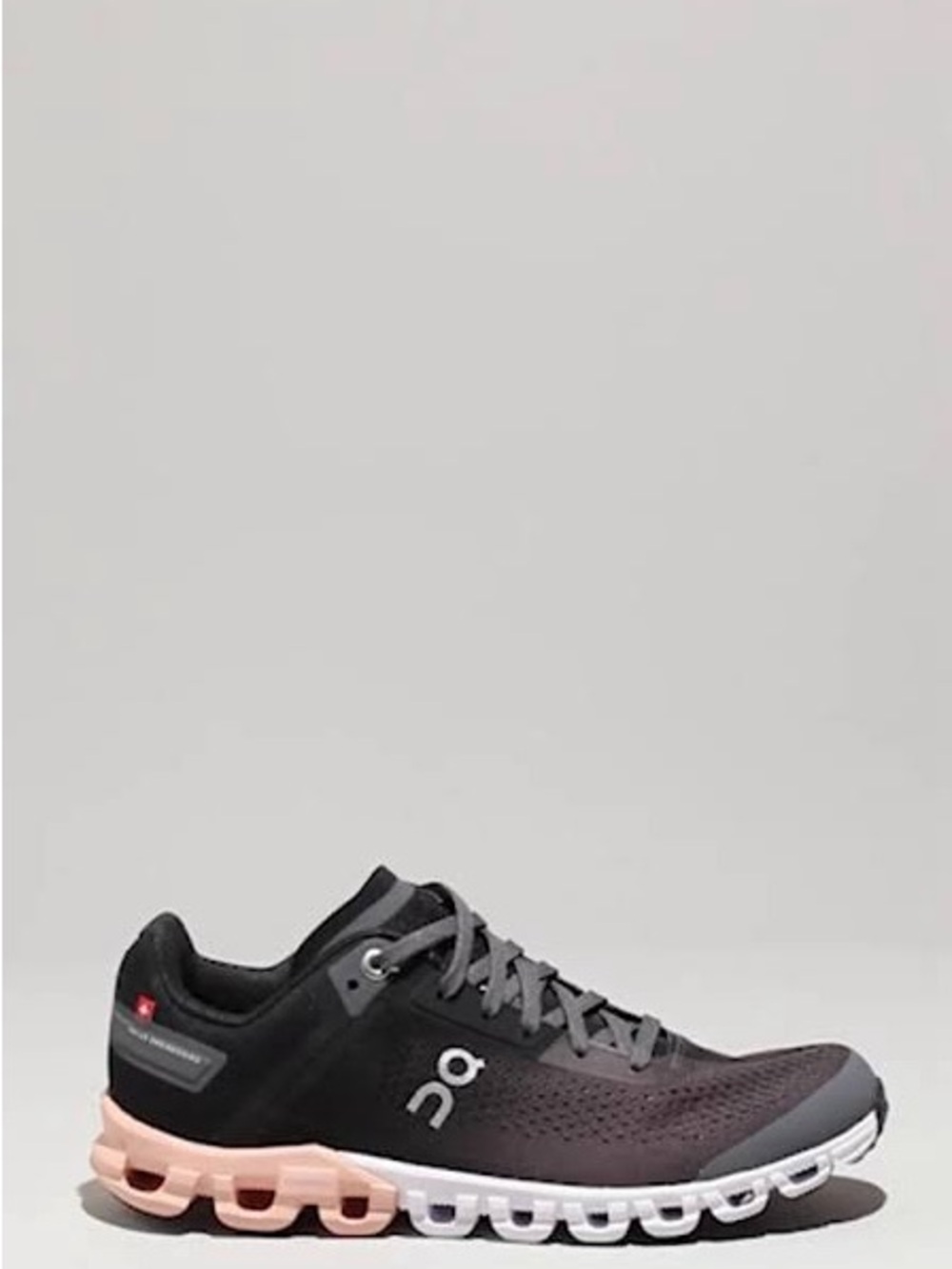 On Running Womens Cloudrunner Shoe Size 9